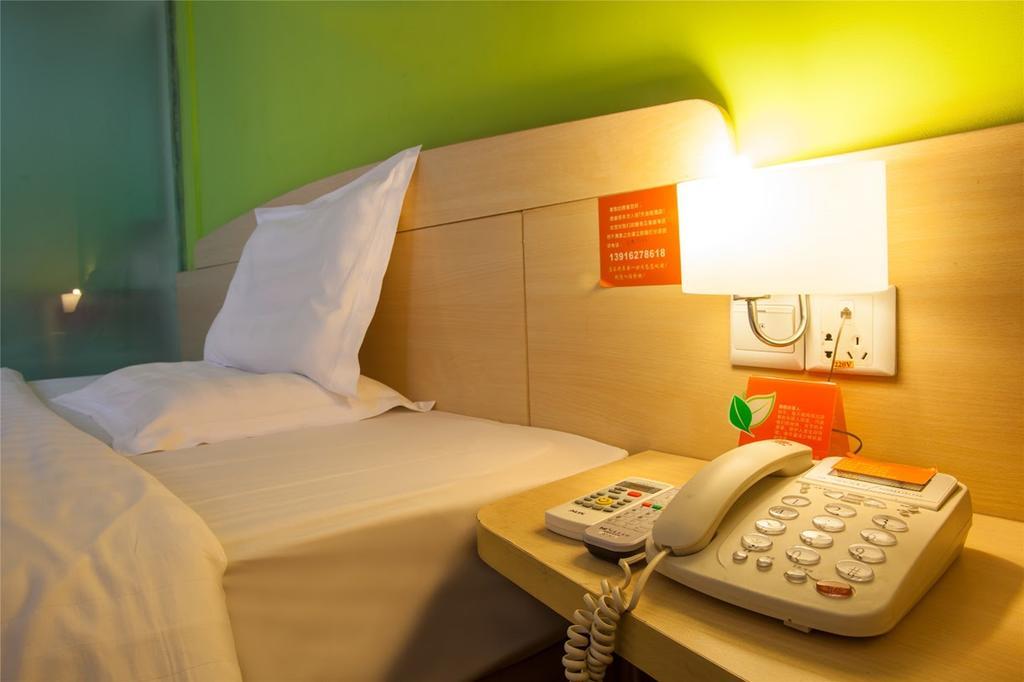 7Days Inn Bazhong Nanchi South Road Phoenix City Zimmer foto